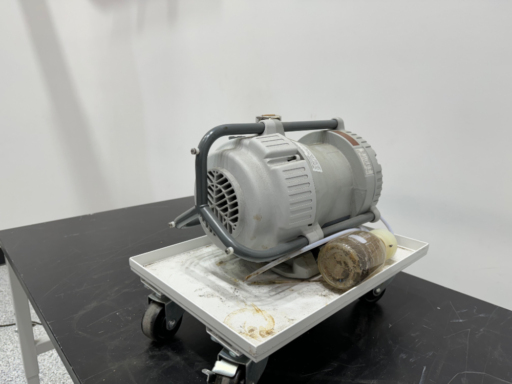 Image of Edwards XDS5 Vacuum Pump